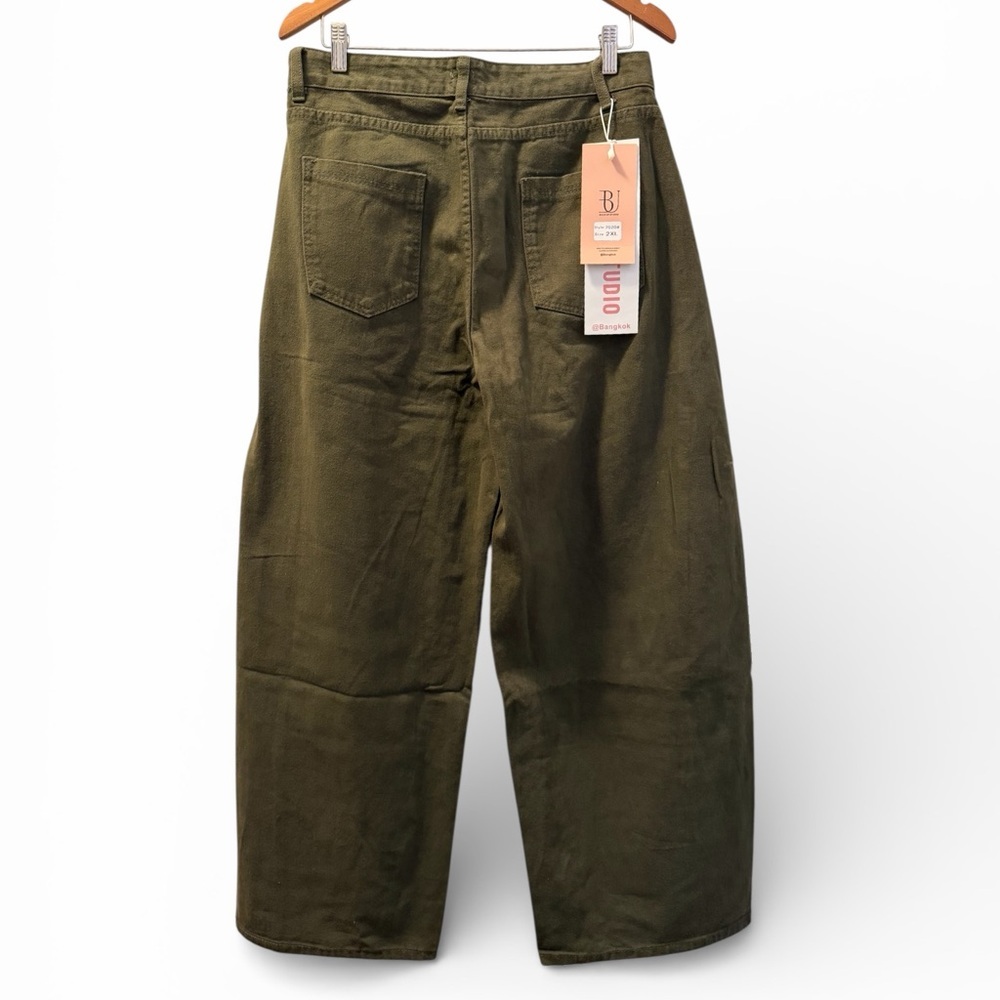 Women's Olive Green Barrel Jeans - Picture 3 of 3